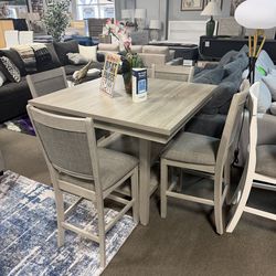 Amazing Dining sets! Easy financing! ❤️🙏 floor model!