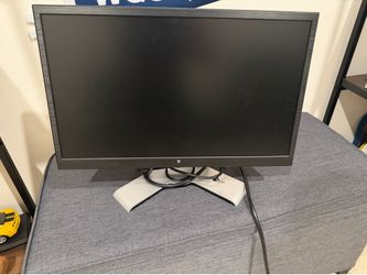 V7 Monitor w/ Power Cord