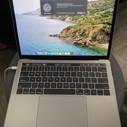 Macbook Pro 13 Inch TouchBar  2.9ghz 8GB 256GB