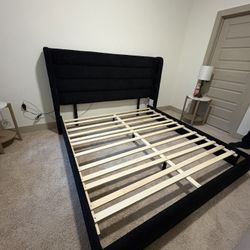 BRAND NEW KING SIZE BED FRAME 