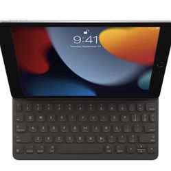Magic Keyboard and First Generation Apple Pencil