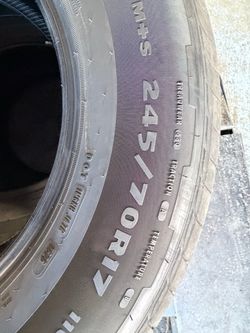 Good year wrangler tires. 245/70/17 (m/s)