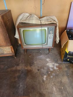 Vintage Zenith TV