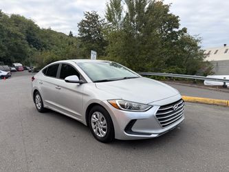 Hyundai Elantra SE 2017