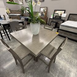4 PC DINING TABLE SET