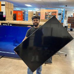 55-inch Samsung 4K UHD (2160P) LED SMART TV WITH HDR - (UN55DU7200DXZA)