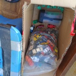 Hot Wheel Cars Mixture Of Over 100 Used Cars 