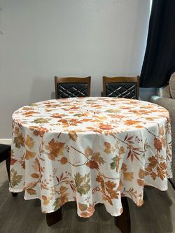Dining table- 4 Chairs