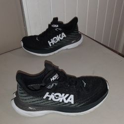 HOKA MACH 5 WOMEN SNEAKERS 
SIZE 8 