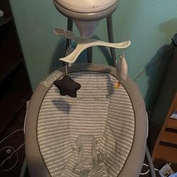 Graco baby swing