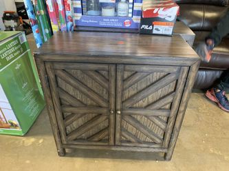 High end end table $259