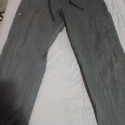 Woman's Clothes Pants/Scrubs 