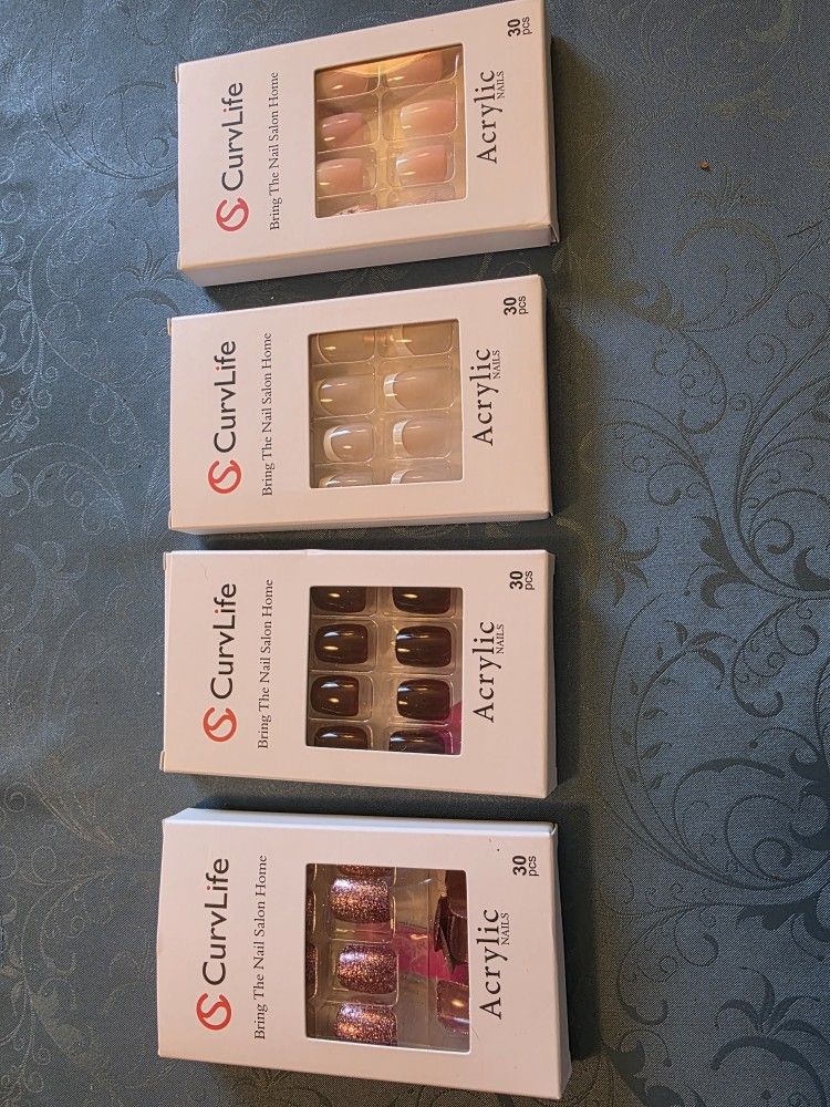 Curve Life Acrylic Nails