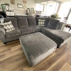 New Gray Ashley Brand Sectional Sofa Couch *Ottoman Sold Separately * 