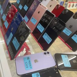 Phones on sale ! All Unlocked Clean With Warranty And Charger Start From $79 @ 12811 N Nebraska Ave, Tampa 33612