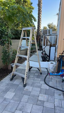 6 foot ladder 350 pounds heavy duty rating Werner 6 foot ladder 350 pounds heavy duty rating