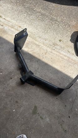 For 2014‑2024 Dodge Durango Trailer Hitch Fits Models w/ Existing USCAR 7‑way Except SRT Curt 13182 2 inch Tow Receiver