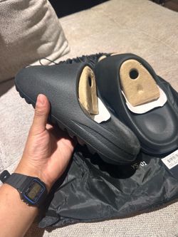 Yeezy Slide YS-01