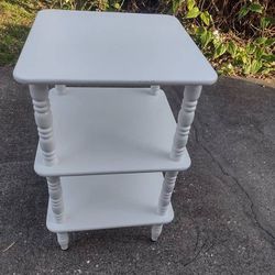 WHITE 3 LEVEL TABLE OR STAND