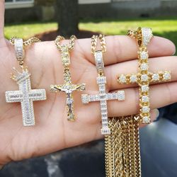 Chains Stainlees Steel 14k Gold Plated Doesn't Loses Color 