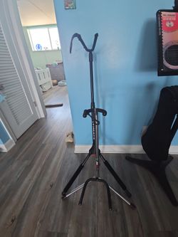 Guitar stands