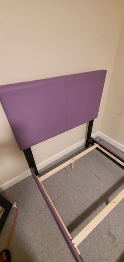 2 twin size bed frames