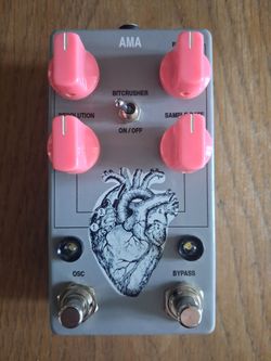 AC Noises AMA Reverb w/Oscillator & Bit Crusher v.1