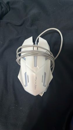 Skylion Wired Gaming Mouse White
