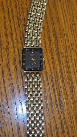Citizen Quartz Women's Watch - Black Dial, Gold-Tone, Roman Numerals