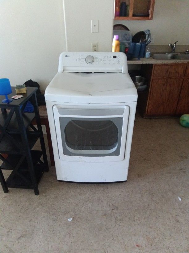 LG Energy Saver Electric Dryer