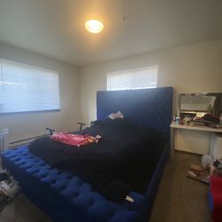 Tufted Bed Frame Royal Blue 