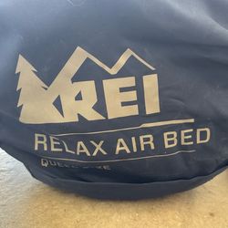 REI RELAX AIR BED