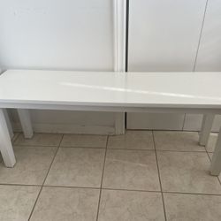 White Hardwood Bench (47”Lx14”Wx18”T)