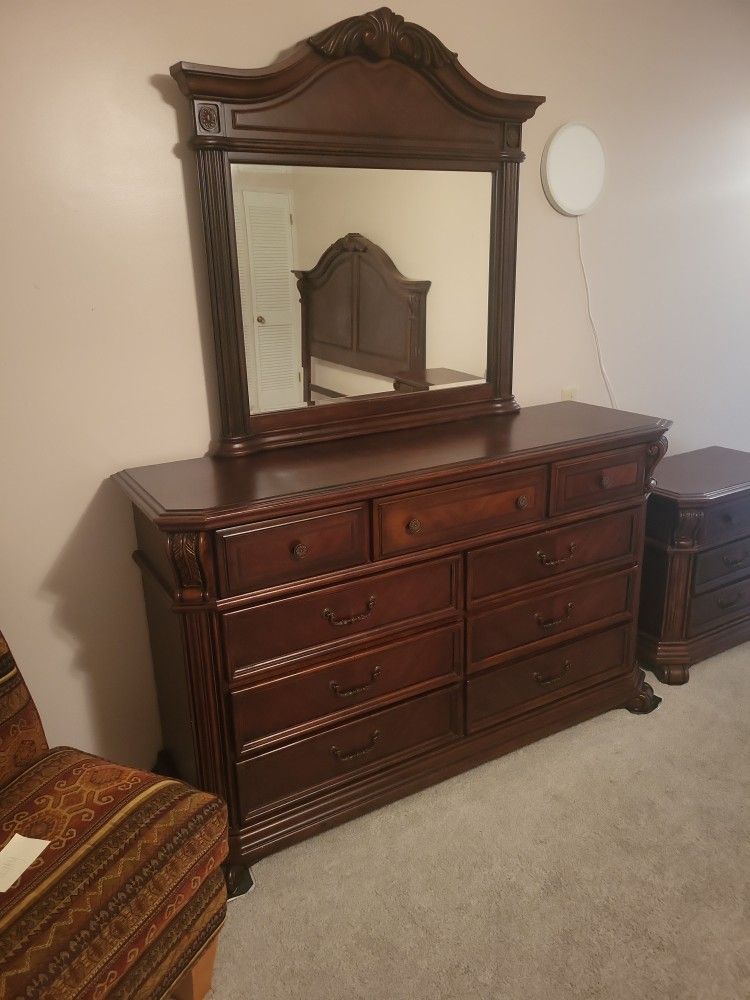 Bedroom Set