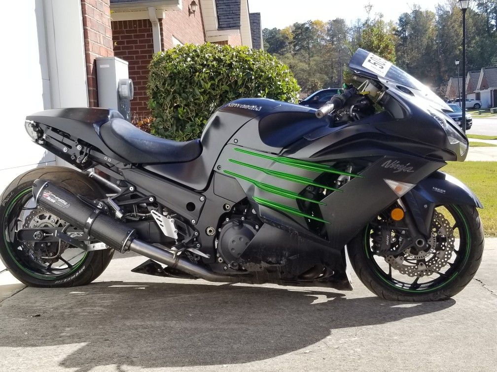 2015 Kawasaki ZX14. Negotiable