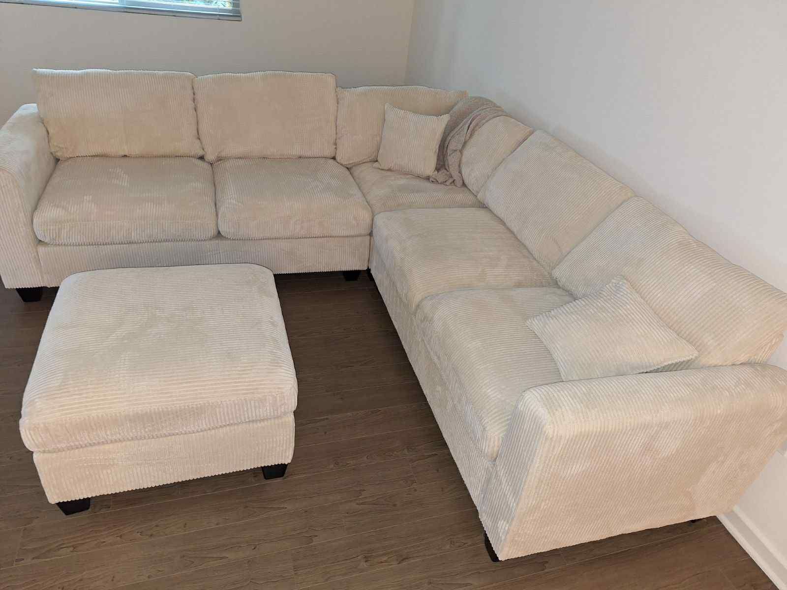 New Corduroy Sectional Couch! Includes Free Delivery 🚚!