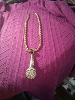 Gold Rope Chain Microphone Pendant Necklace