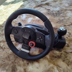 Logitech Driving Force GT w/ Pedals