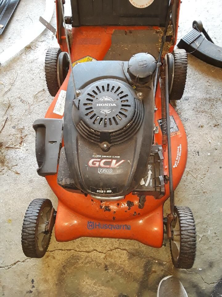 Honda GCV 160 Self propelled lawn mower on a husqvarna frame 80$