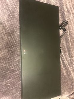 Sound bar with built in subwoofer