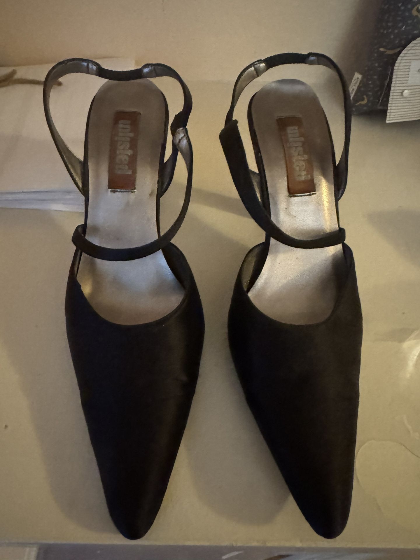 Dressy Sling Back Heel Black Sateen