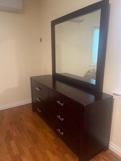 Dresser with Mirror