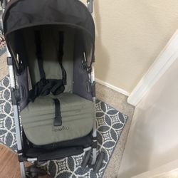 Easily Foldable Baby Strollers 