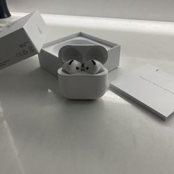 AirPods 4 With ANC