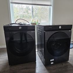 Like New SAMSUNG STACKABLE WASHER AND DRYER 