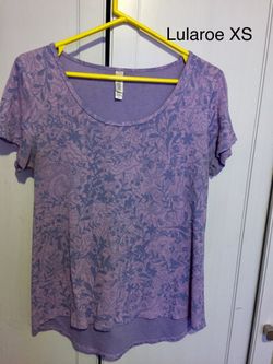 Lularoe shirt size XS