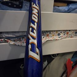 Softball bat Easton cyclone