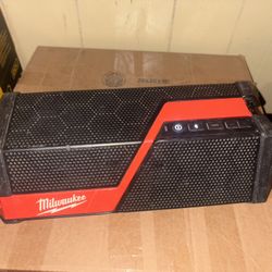 Milwaukee Speaker 18v Or 12v