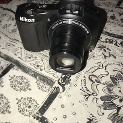 Nikon Cool pic L620