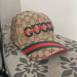 Gucci SnapBack Hat
